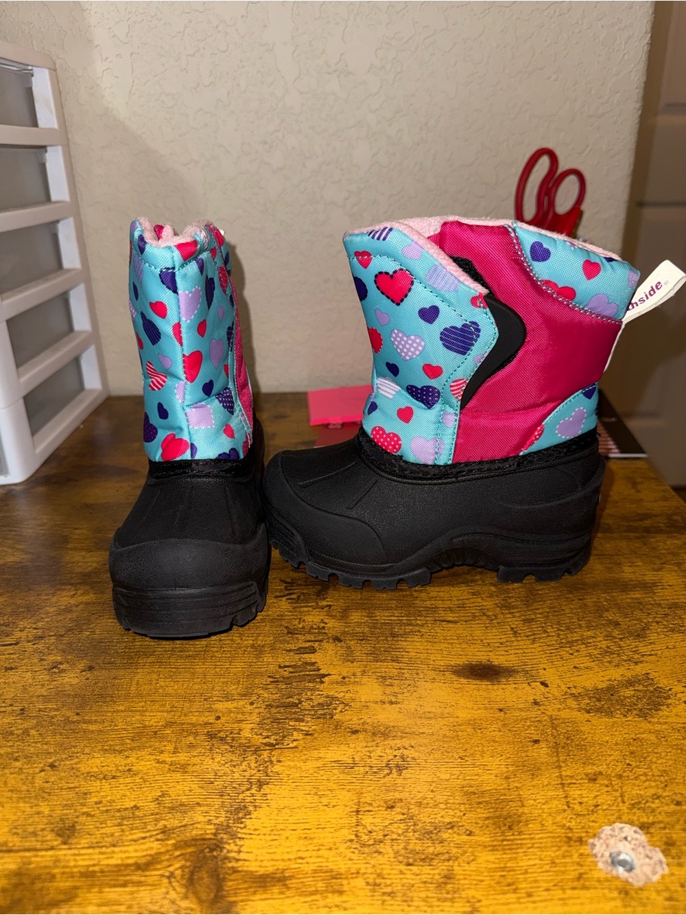 Girls Northside insulated snow boots